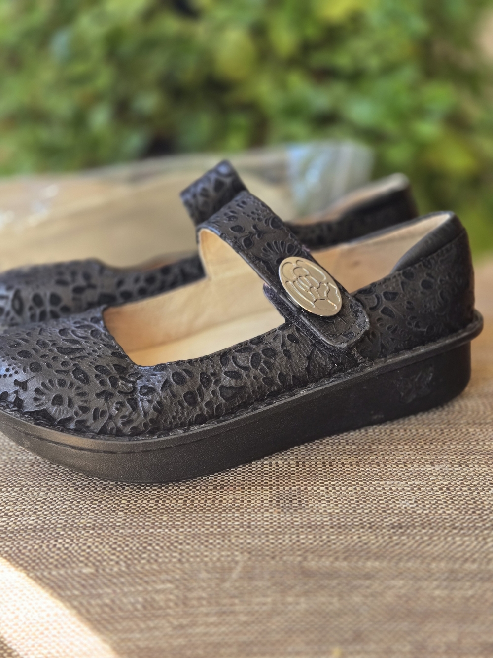 Alegria Paloma Black Patterned Mary Jane Shoes And Replacement Insoles - Picture 4 of 12